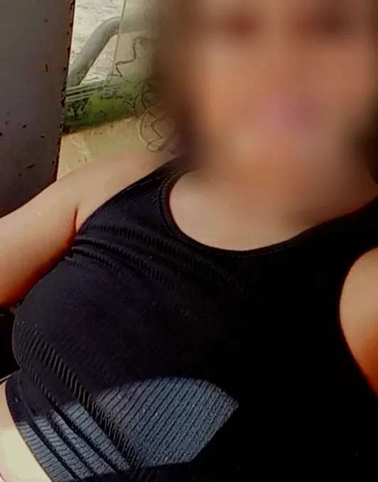 Silvia, 39